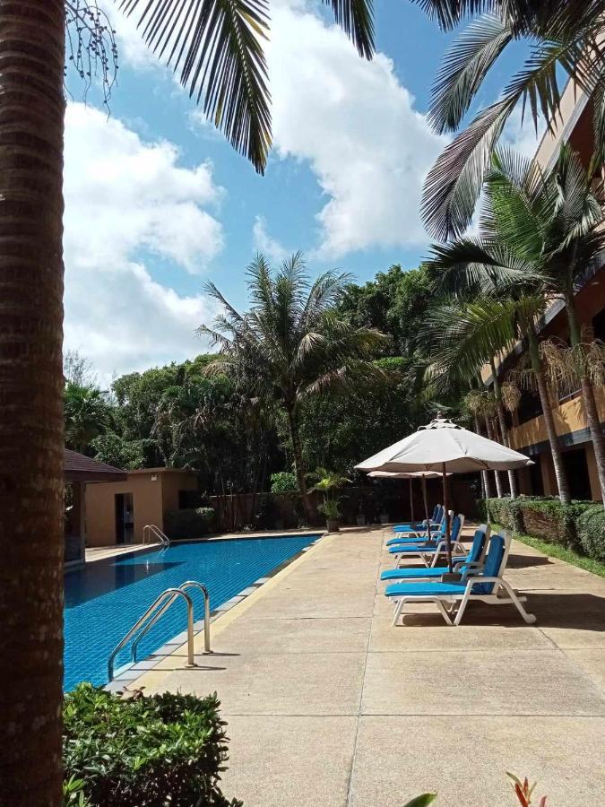 Naiyang Beach Hotel Sha Plus Пхукет Екстер'єр фото