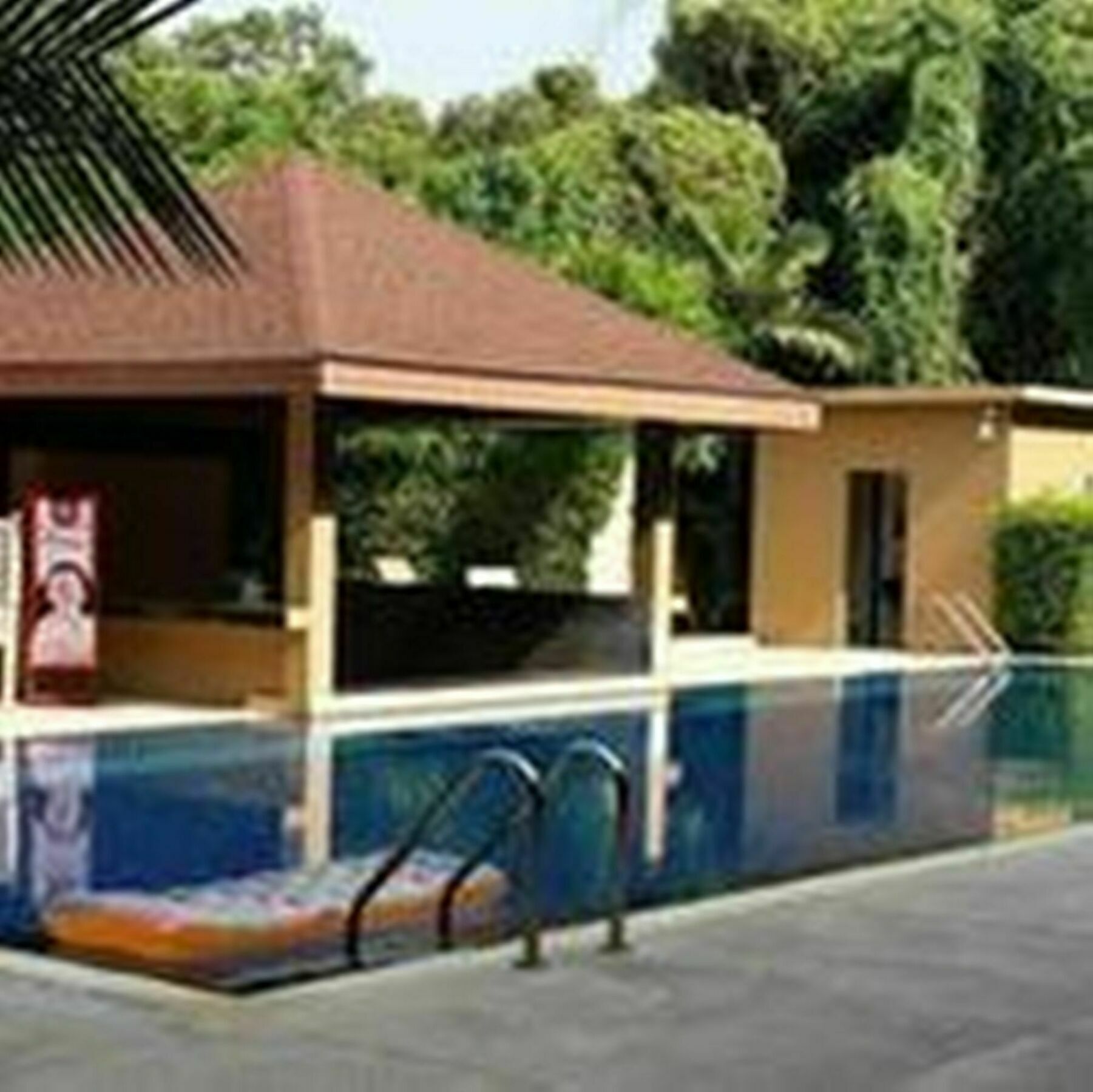 Naiyang Beach Hotel Sha Plus Пхукет Екстер'єр фото